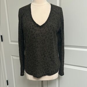 RAILS size M NWT $88 Sami Olive Cheetah Long Slv tee top